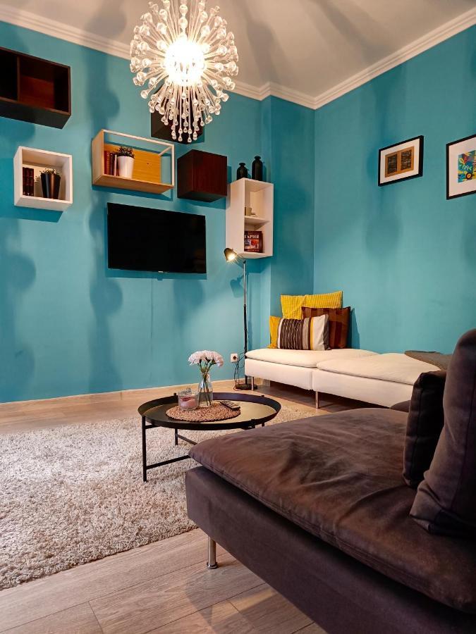 Newly Refurbished Apartment In The City Center Sofia Buitenkant foto