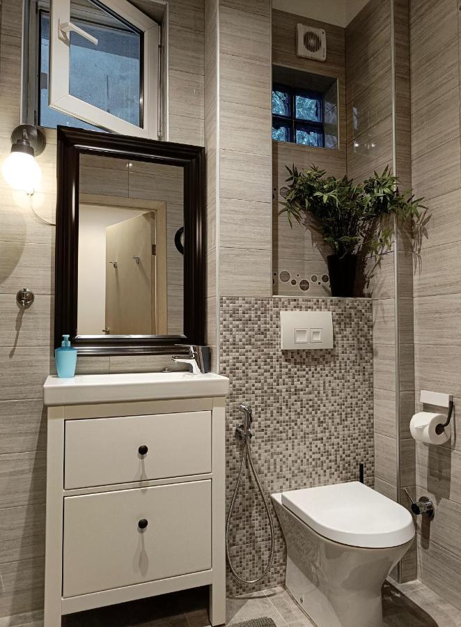 Newly Refurbished Apartment In The City Center Sofia Buitenkant foto