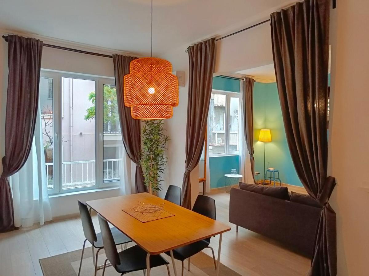 Newly Refurbished Apartment In The City Center Sofia Buitenkant foto